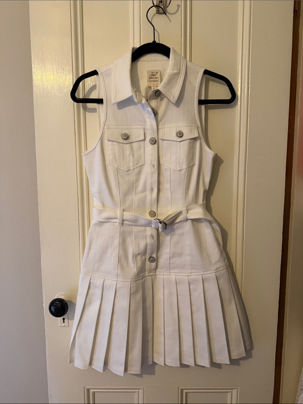 Cinq a Sept Moxie White Sleeveless Pleated Dress